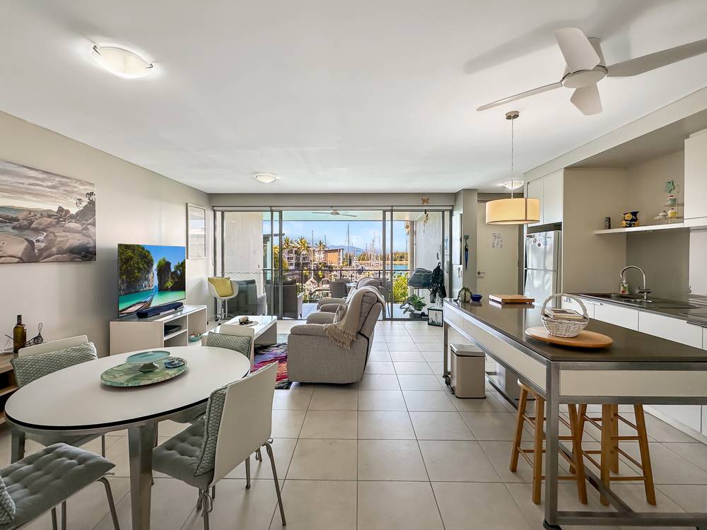 835/123 Sooning St 'Blue On Blue', Nelly Bay, QLD 4819