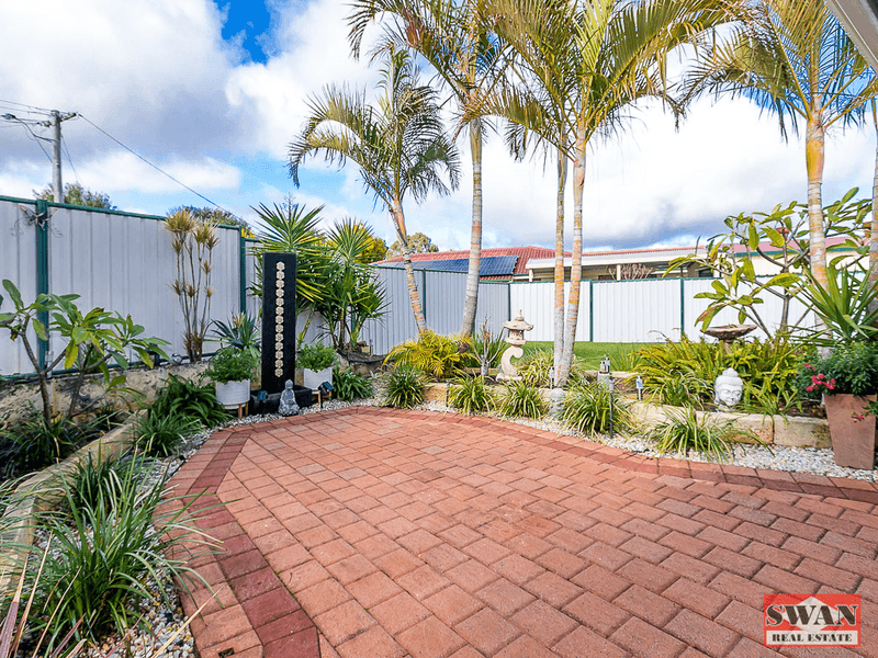 4 Sumreal Cl, Swan View, WA 6056