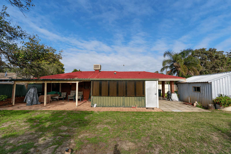 13 Cressida Way, CAMILLO, WA 6111