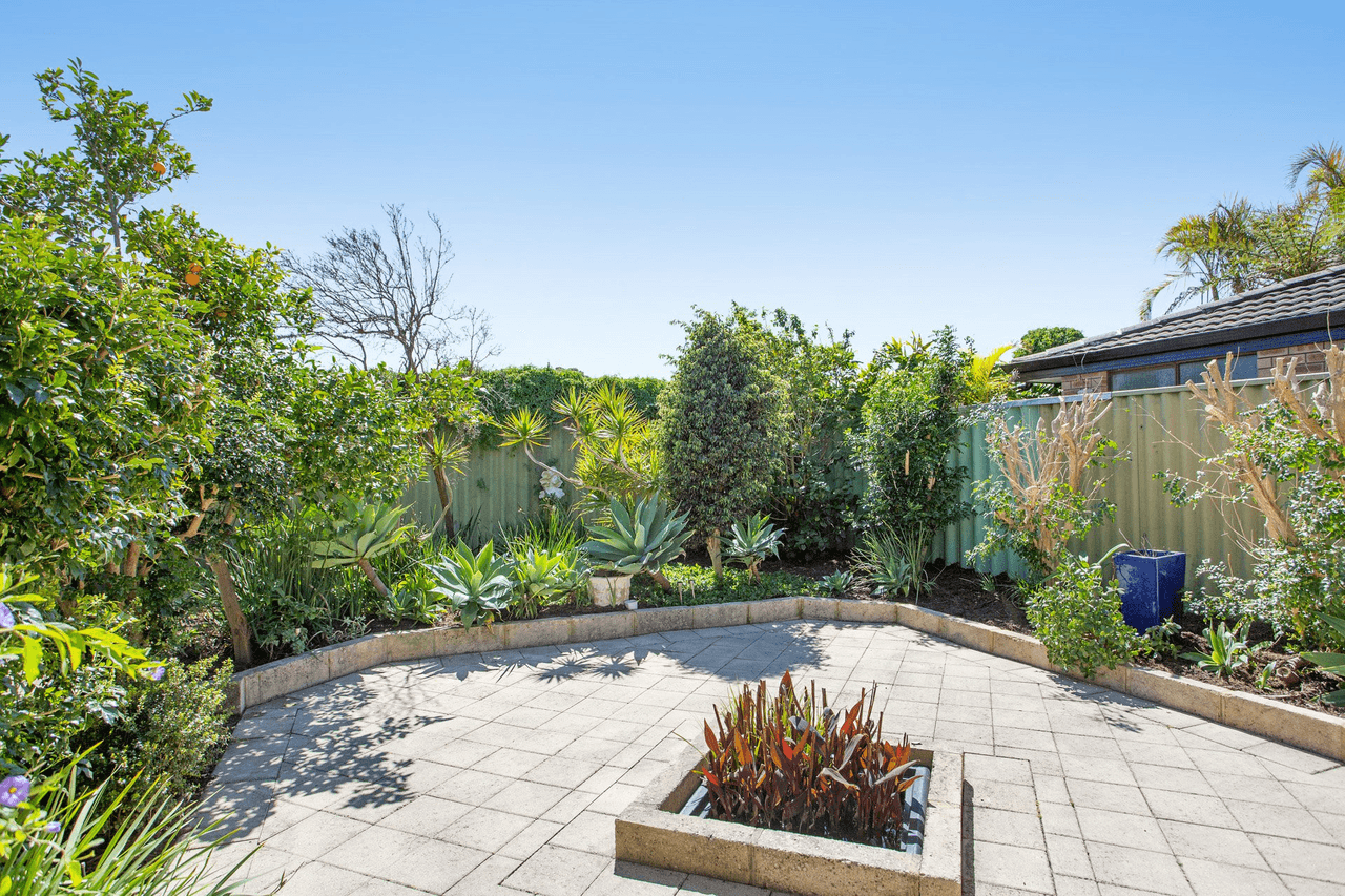 3B Napier Road, MARANGAROO, WA 6064