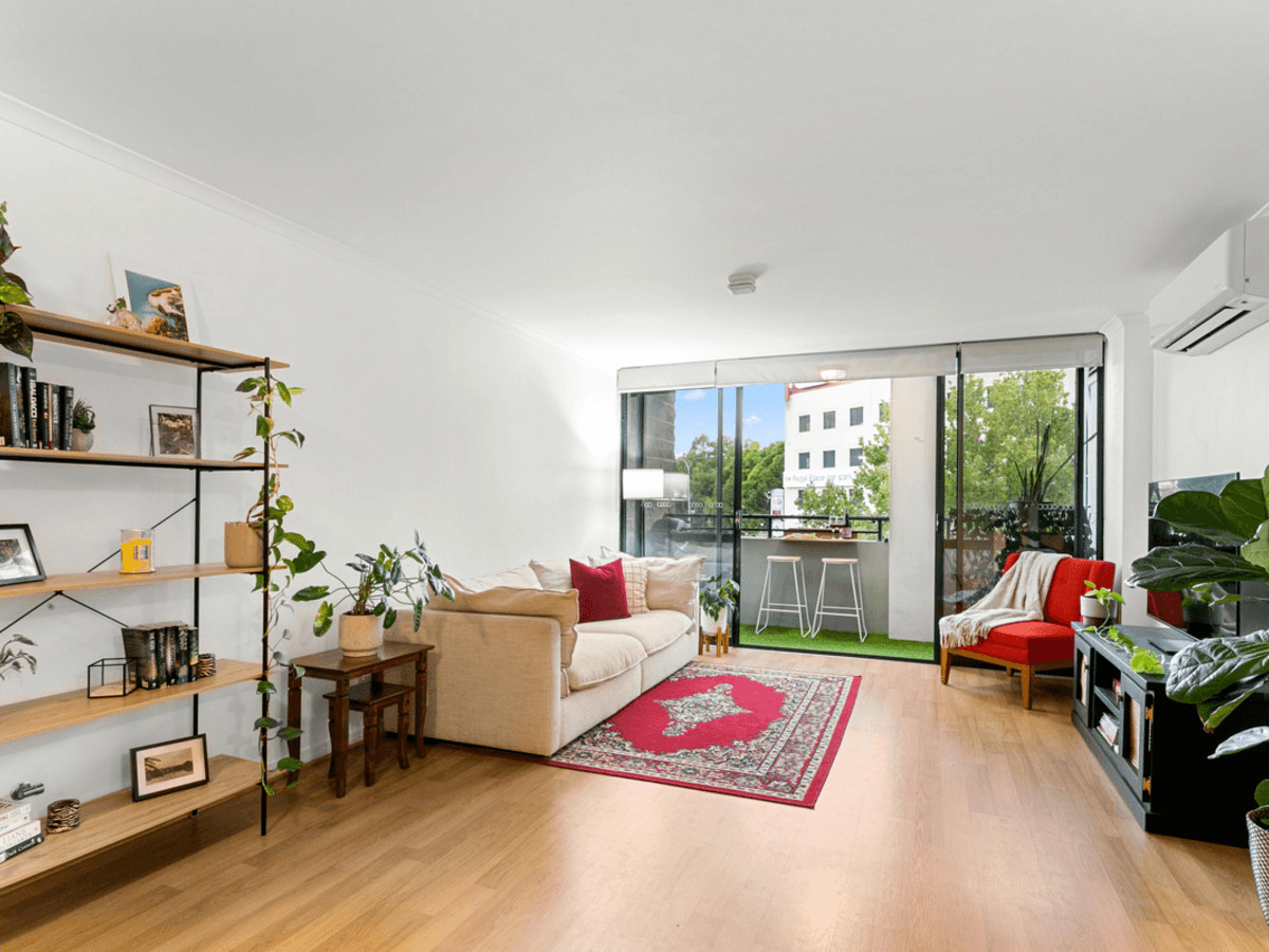 16/82 Royal Street, EAST PERTH, WA 6004