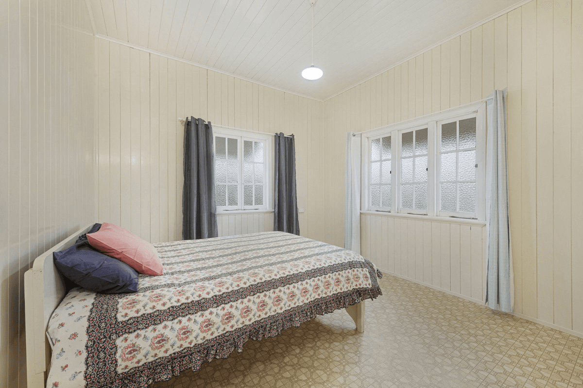 12 Agnes Street, BUNDABERG NORTH, QLD 4670