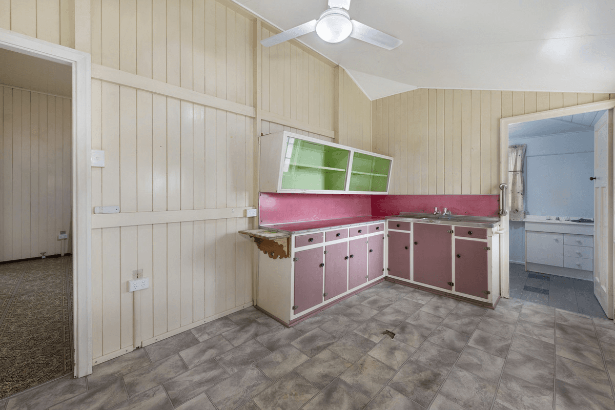 12 Agnes Street, BUNDABERG NORTH, QLD 4670