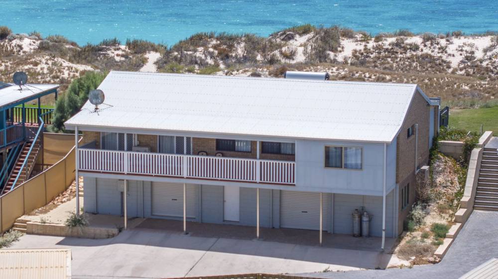 15 Trevally Court, Coral Bay, WA 6701