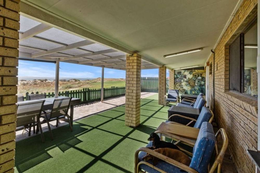 15 Trevally Court, Coral Bay, WA 6701