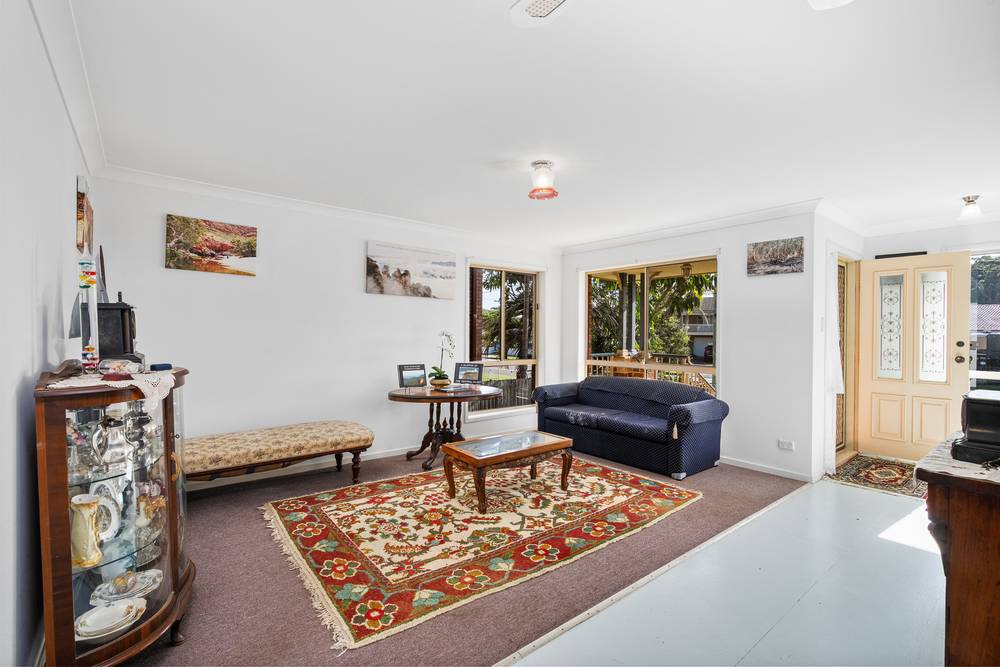 375 Lakedge Avenue, Berkeley Vale, NSW 2261