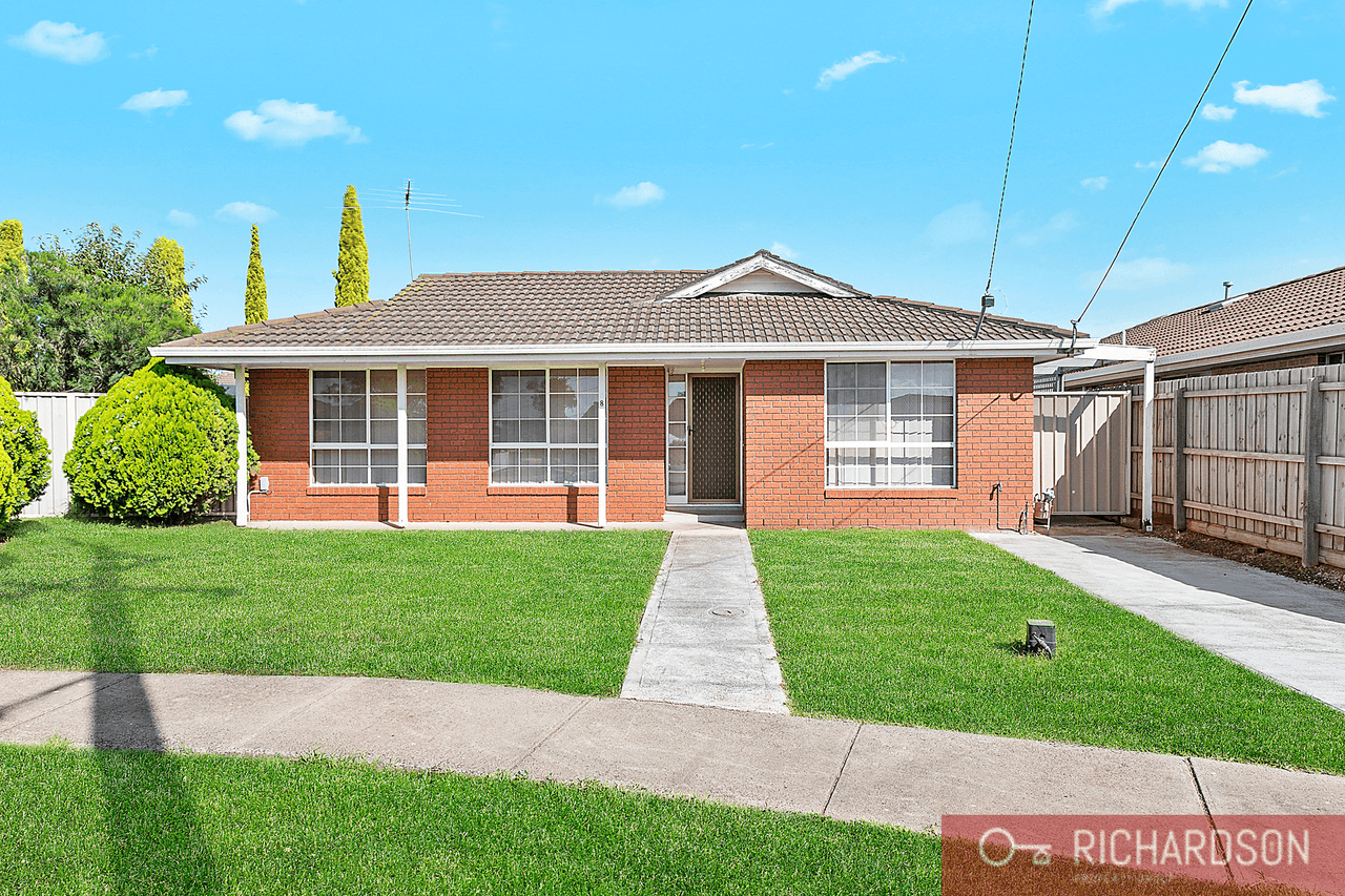 8 Hotham Crescent, Hoppers Crossing, VIC 3029