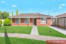 8 Hotham Crescent, Hoppers Crossing, VIC 3029
