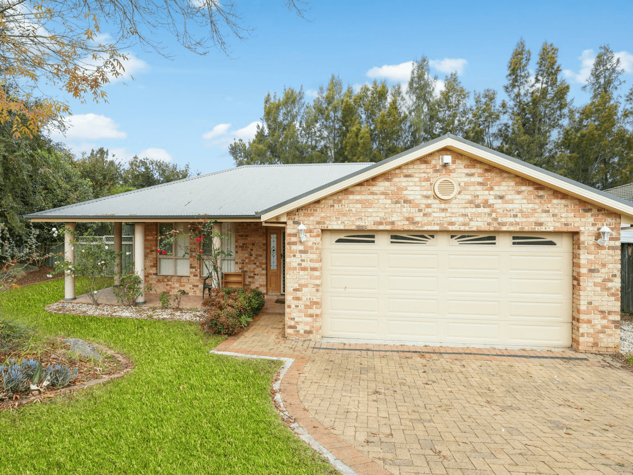 21 The Kraal Drive, BLAIR ATHOL, NSW 2560