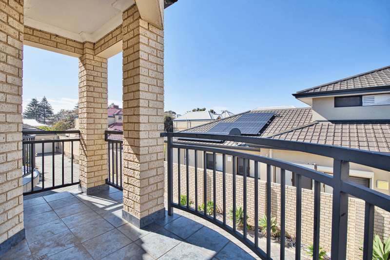 6a Fraser Street, ROCKINGHAM, WA 6168