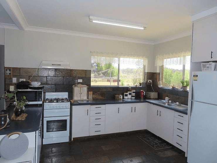 120 Pradella Road, POZIERES, QLD 4352
