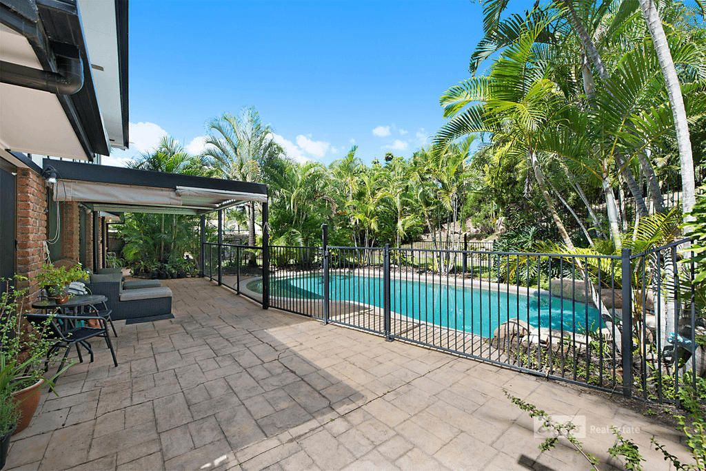 18 Selleck Cl, MCDOWALL, QLD 4053