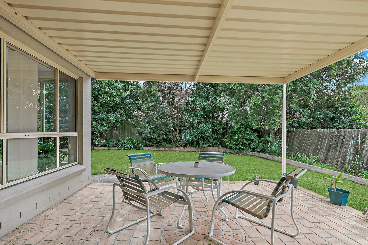 8 Stallion Glen, GLENWOOD, NSW 2768