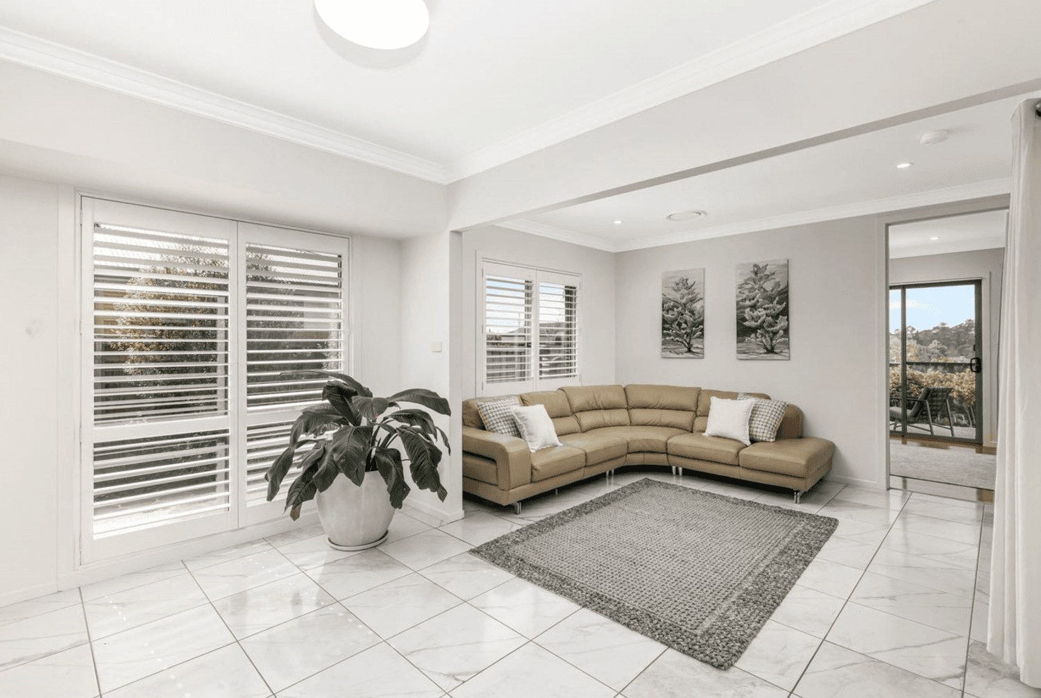 26 Fairbank Drive, Gledswood Hills, NSW 2557