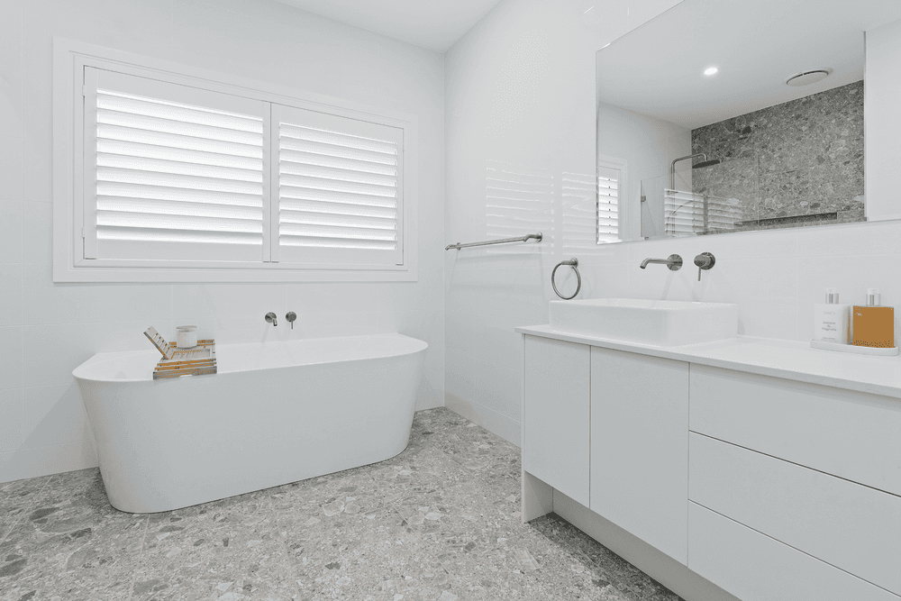 70 Waterfall Creek Road, The Oaks, NSW 2570