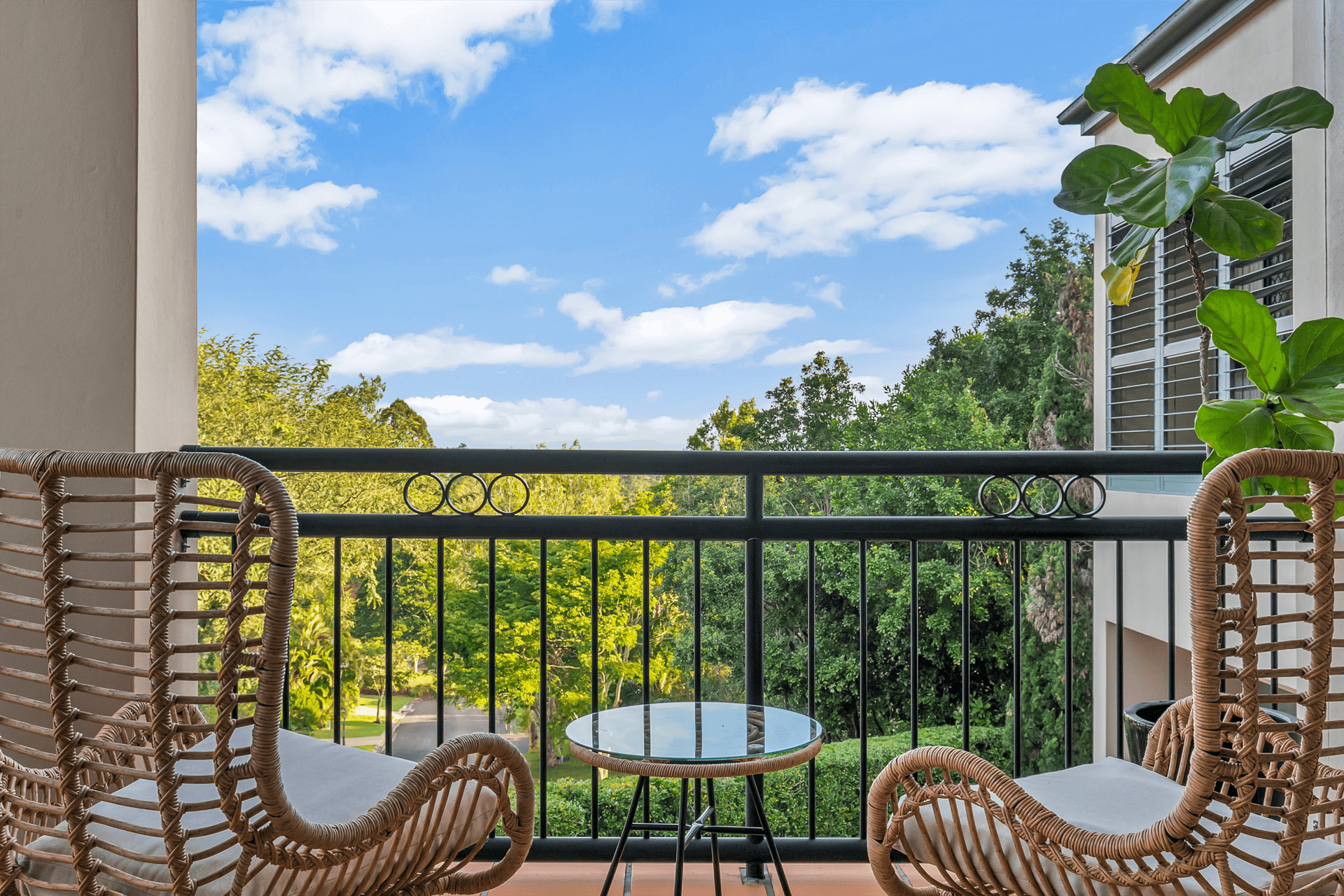 20 Ringway Place, CHAPEL HILL, QLD 4069