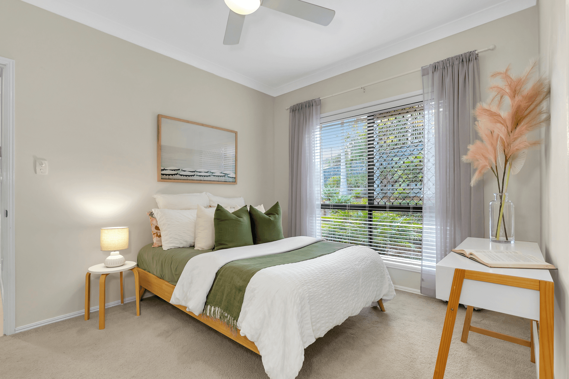 20 Ringway Place, CHAPEL HILL, QLD 4069