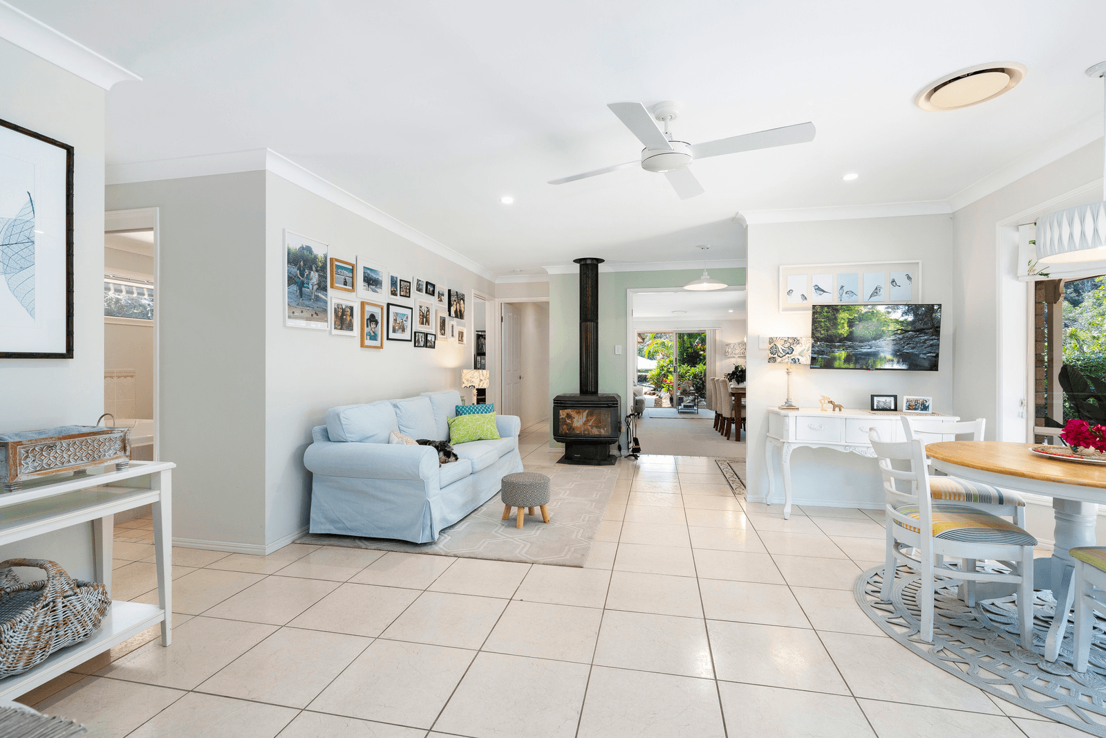 85-87 Trentbridge Court, MOUNT NATHAN, QLD 4211