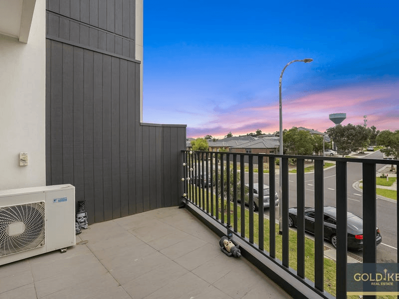 9B Obsidian Avenue, TARNEIT, VIC 3029