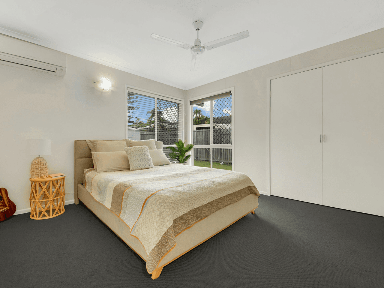 13 Hayes Avenue, BOYNE ISLAND, QLD 4680