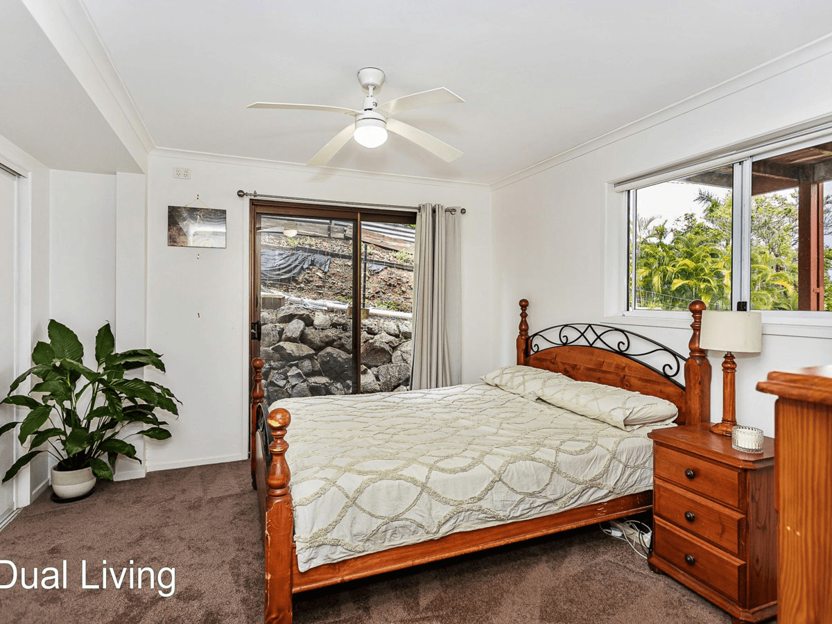 7 Orbit Court, MUDGEERABA, QLD 4213