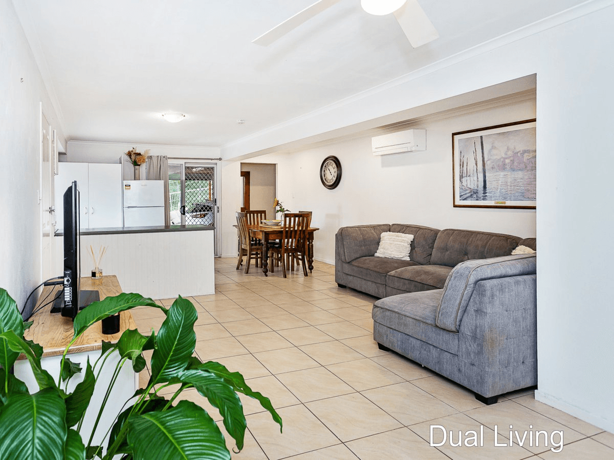 7 Orbit Court, MUDGEERABA, QLD 4213