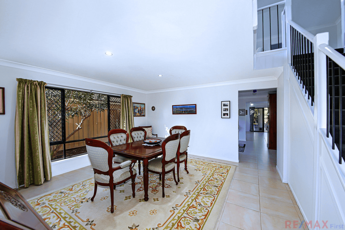 7 Cooloola Court, Little Mountain, QLD 4551