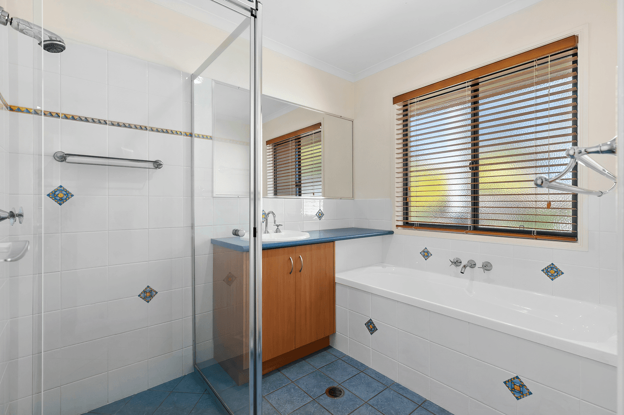 1 Bickle Court, TEWANTIN, QLD 4565