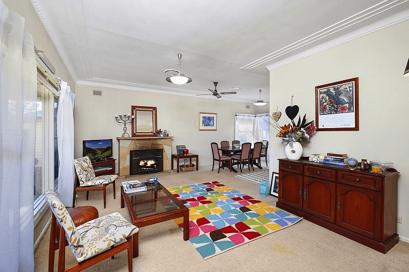 11 Brougham Street, EAST GOSFORD, NSW 2250