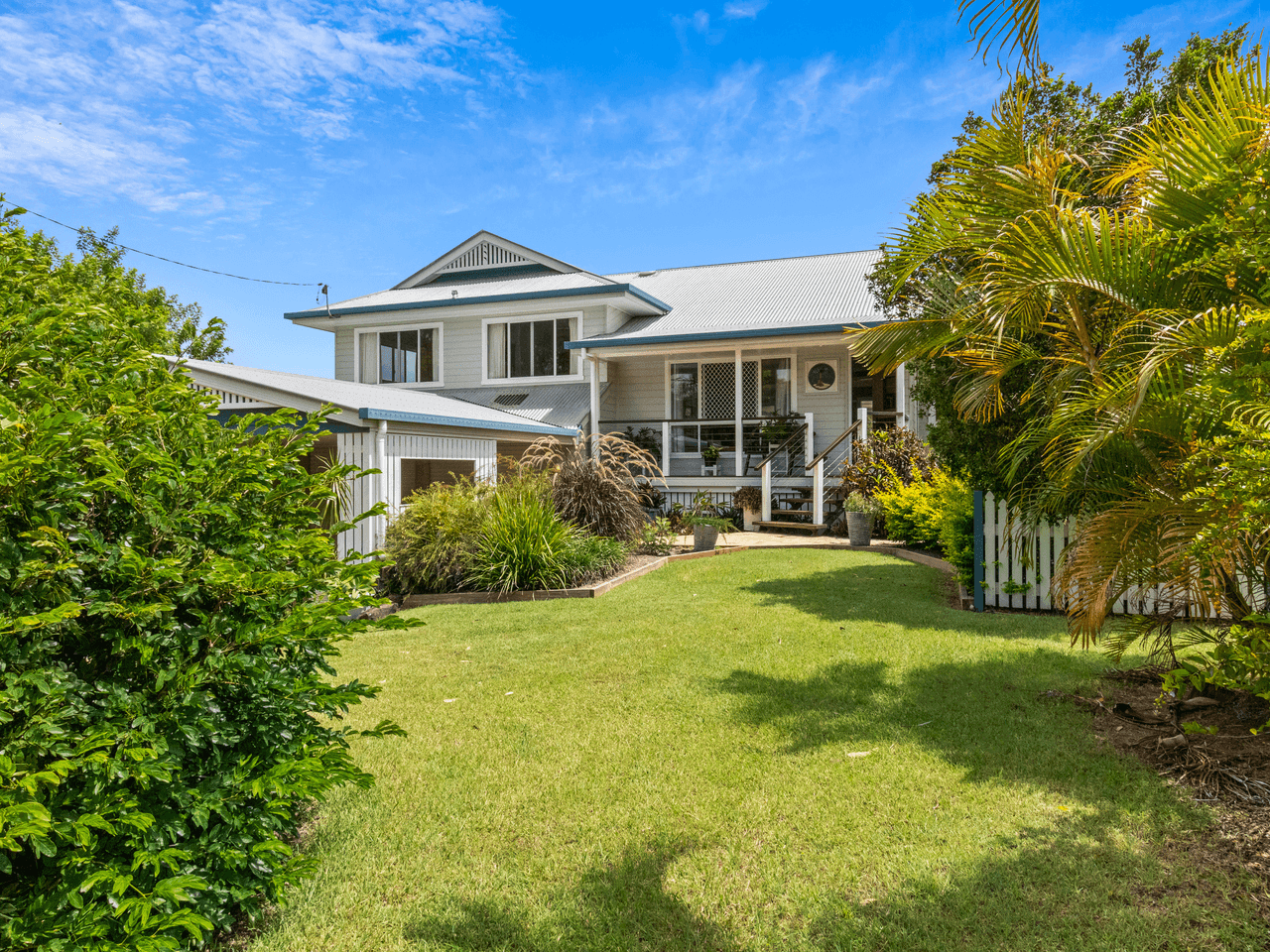 10 Mant Street, POINT VERNON, QLD 4655