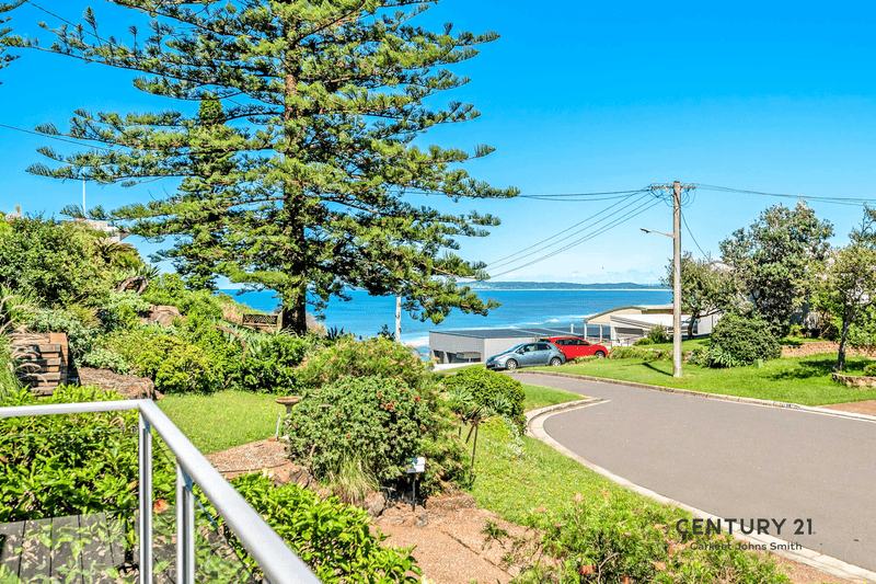 10 High Street, Redhead, NSW 2290