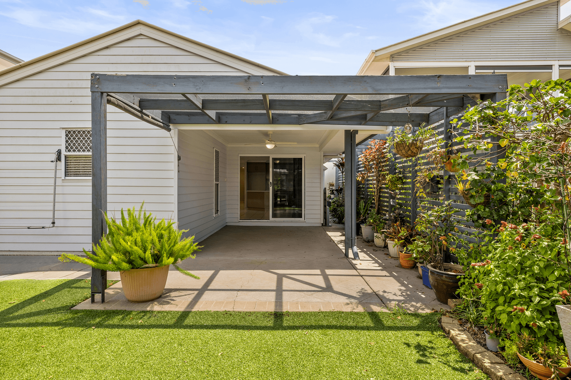 94 Sibley Road, WYNNUM WEST, QLD 4178