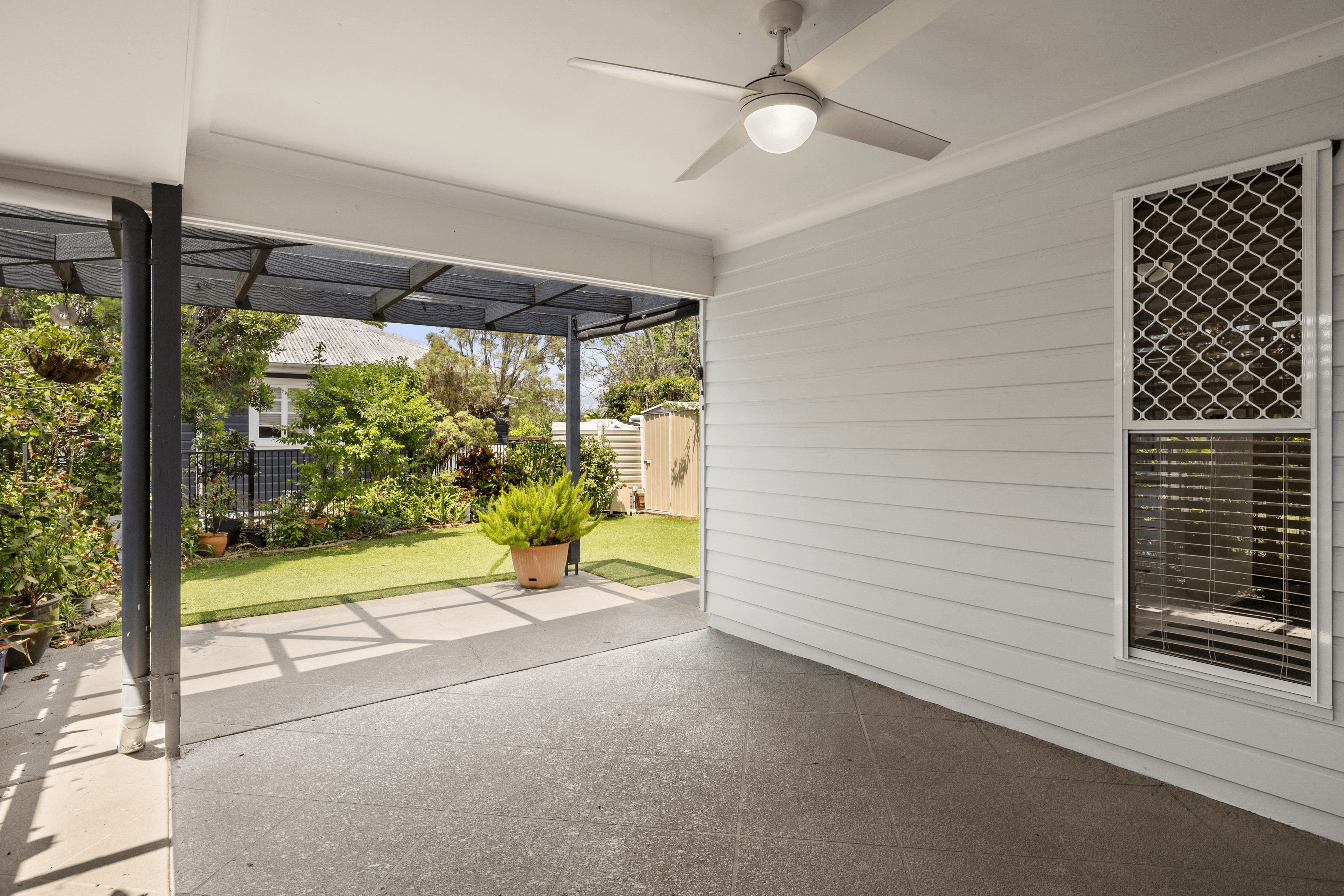 94 Sibley Road, WYNNUM WEST, QLD 4178