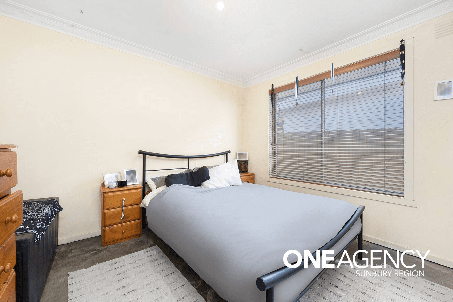 14 Sturt Street, SUNBURY, VIC 3429