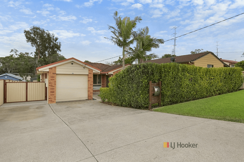 14 Tarwhine Avenue, CHAIN VALLEY BAY, NSW 2259