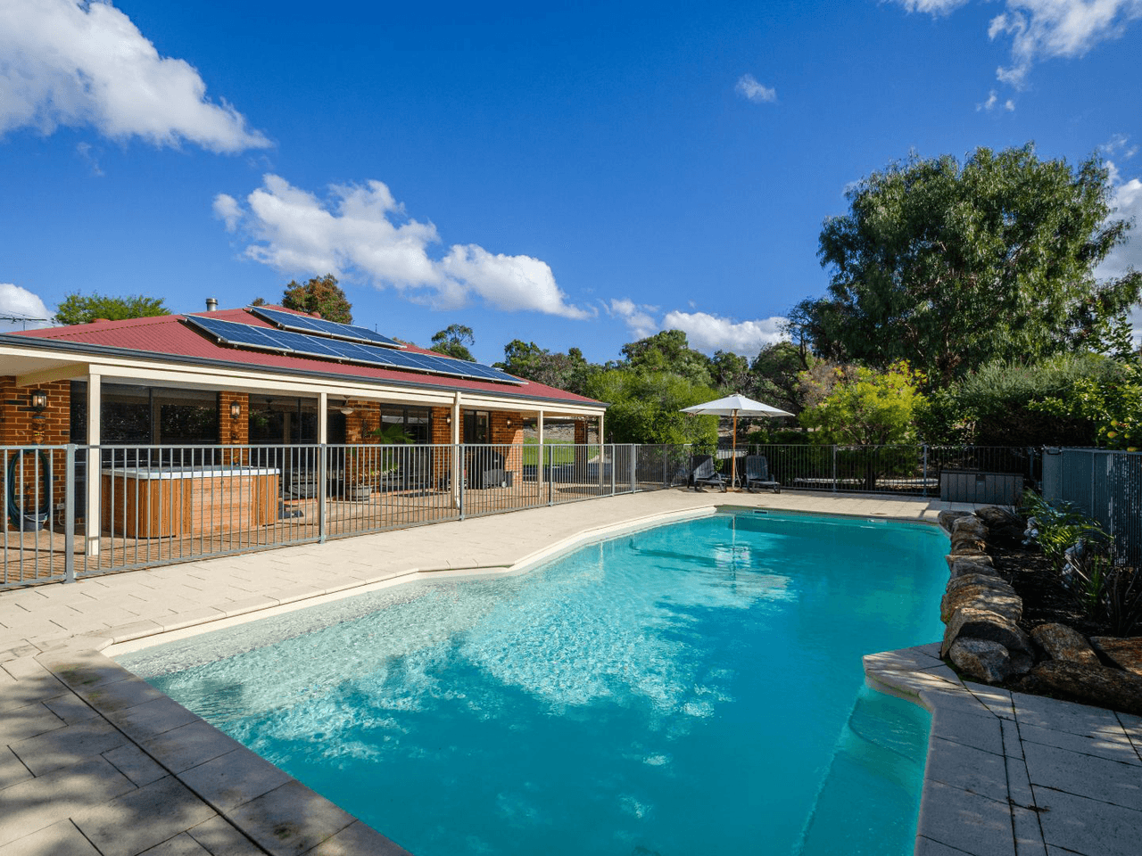 75 The Fairways, GNANGARA, WA 6077