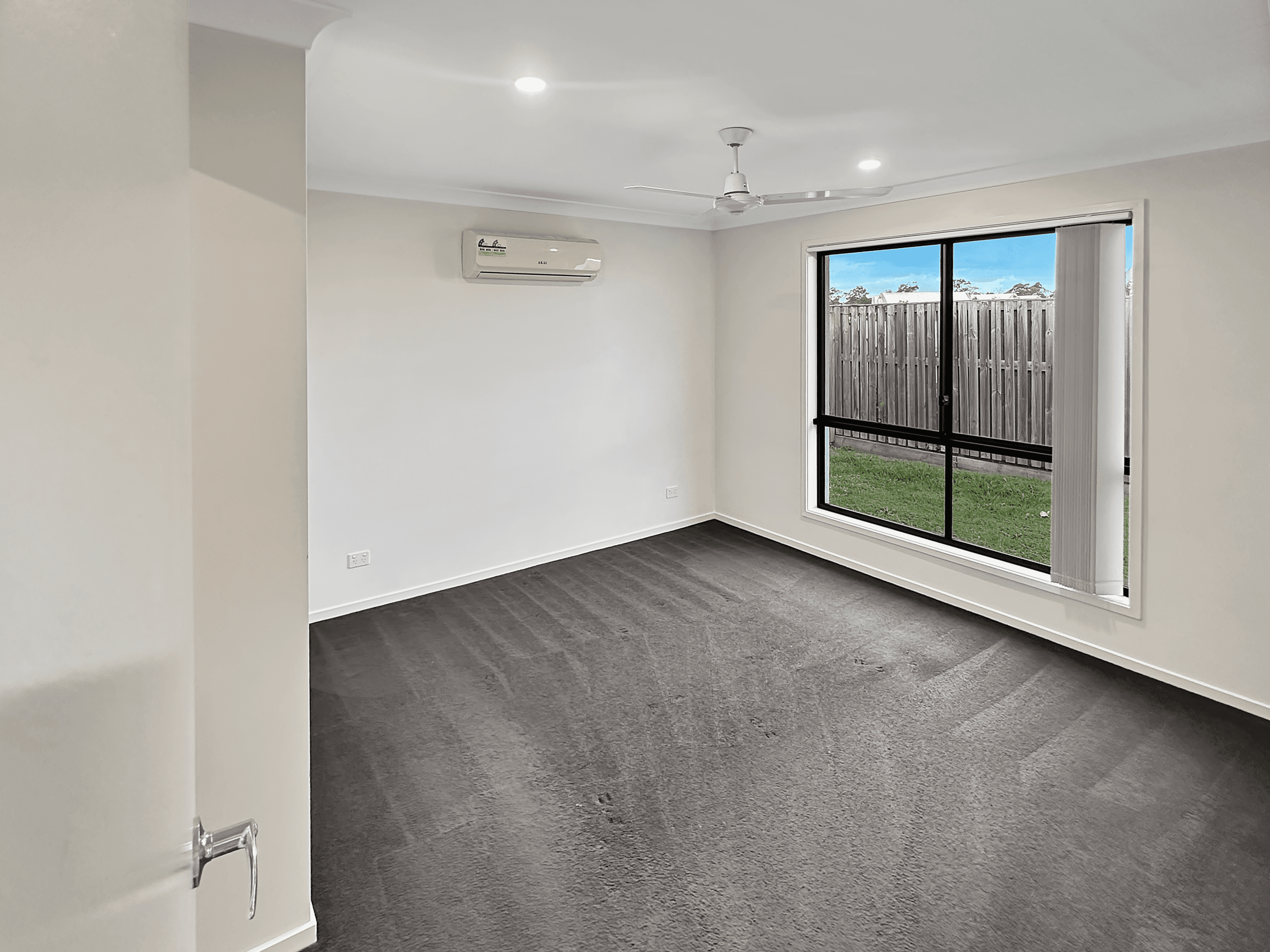 19 Sky Crescent, PIMPAMA, QLD 4209