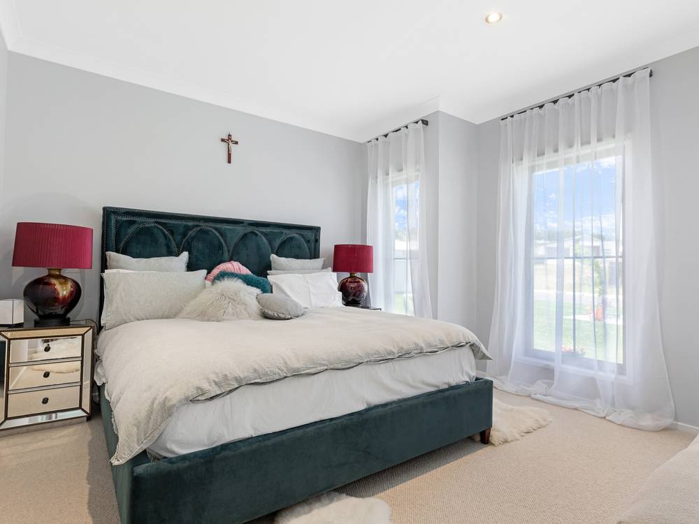 12 Rosemary Court, NIKENBAH, QLD 4655