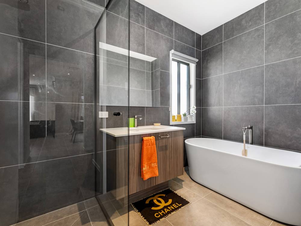 12 Rosemary Court, NIKENBAH, QLD 4655