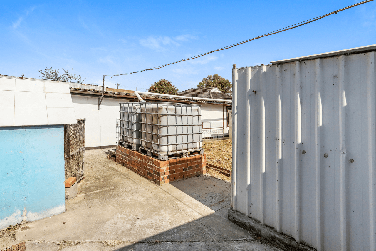 54 Mcintyre Road, Sunshine North, VIC 3020