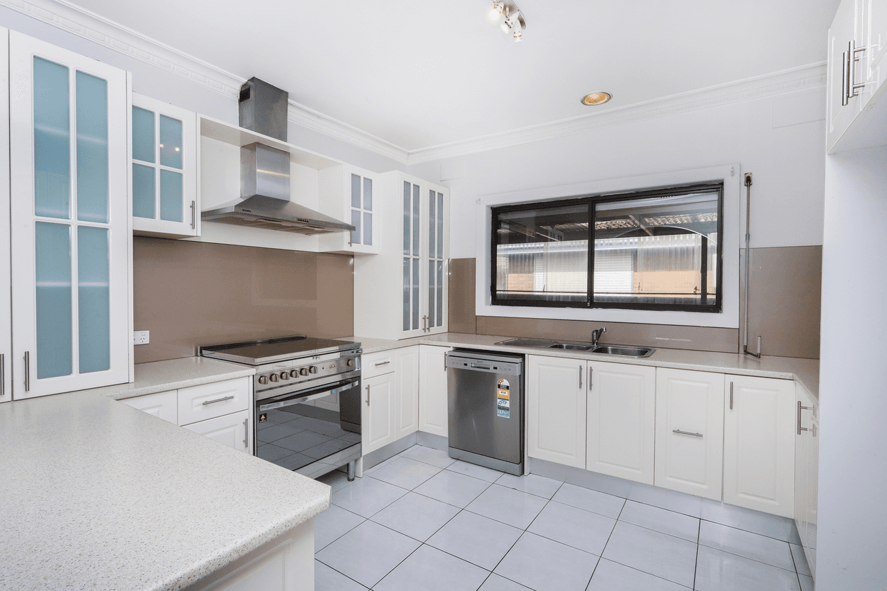 54 Mcintyre Road, Sunshine North, VIC 3020