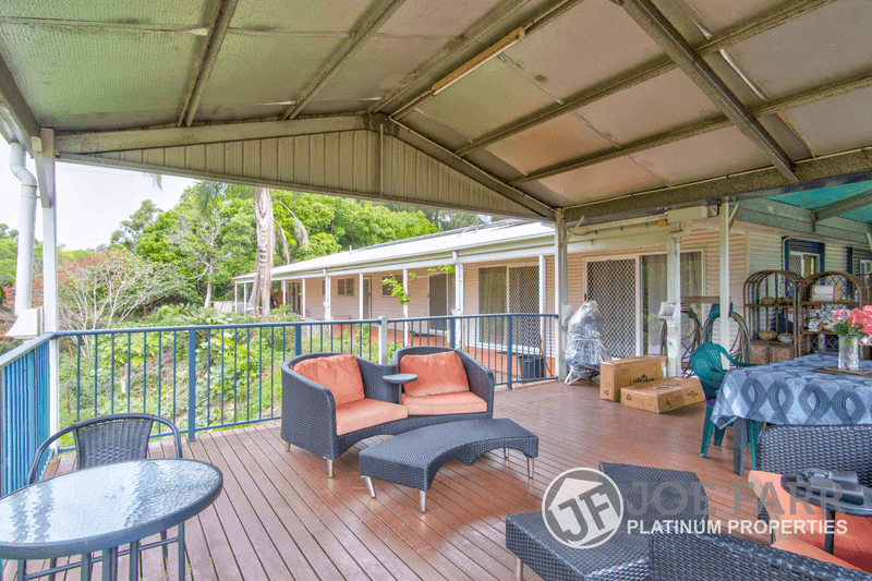 28 TOULA COURT, ADVANCETOWN, QLD 4211