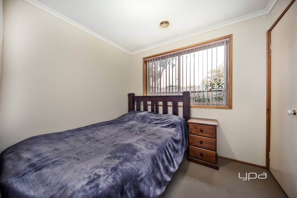 2/53 Dundee Way, Sydenham, VIC 3037