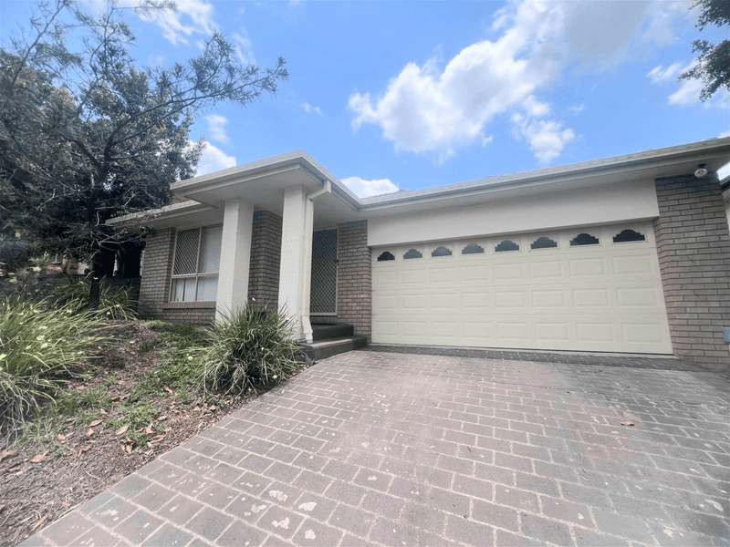 23 Shearwater Terrace, SPRINGFIELD LAKES, QLD 4300