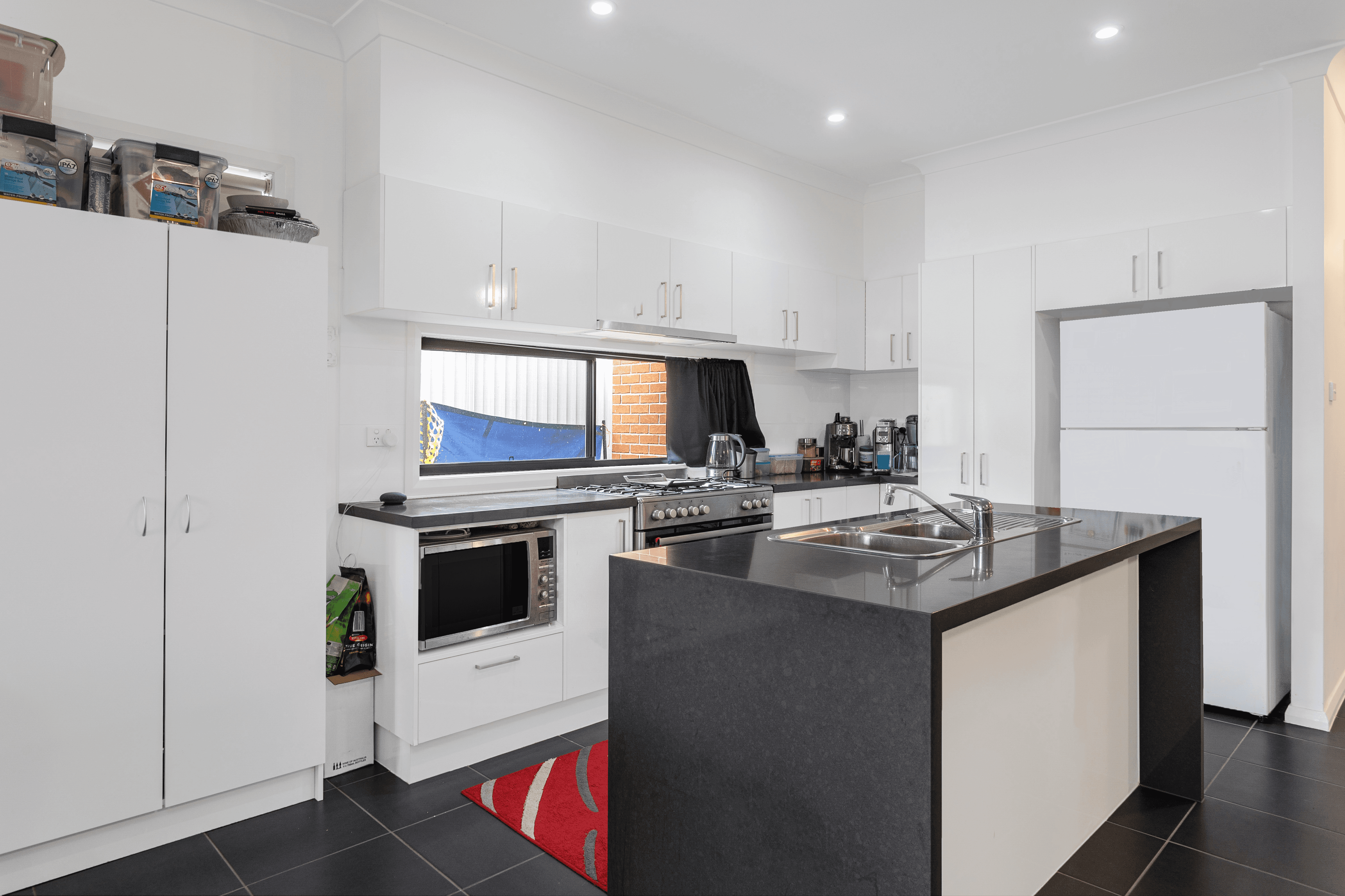 9 Elimatta Avenue, JORDAN SPRINGS, NSW 2747