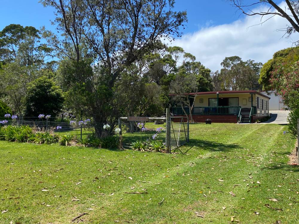 97 Fifth Avenue, PARADISE BEACH, VIC 3851