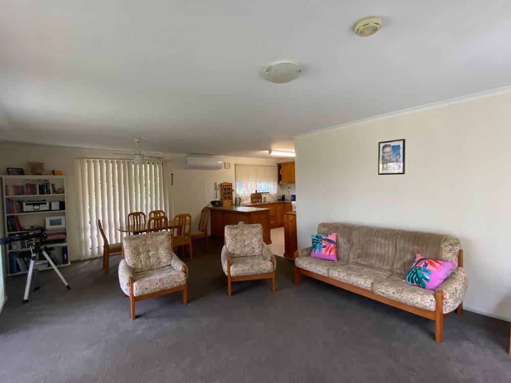 97 Fifth Avenue, PARADISE BEACH, VIC 3851