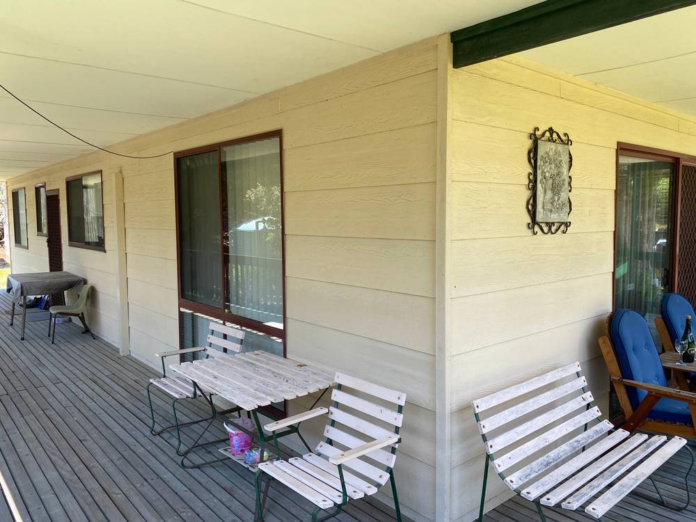 97 Fifth Avenue, PARADISE BEACH, VIC 3851