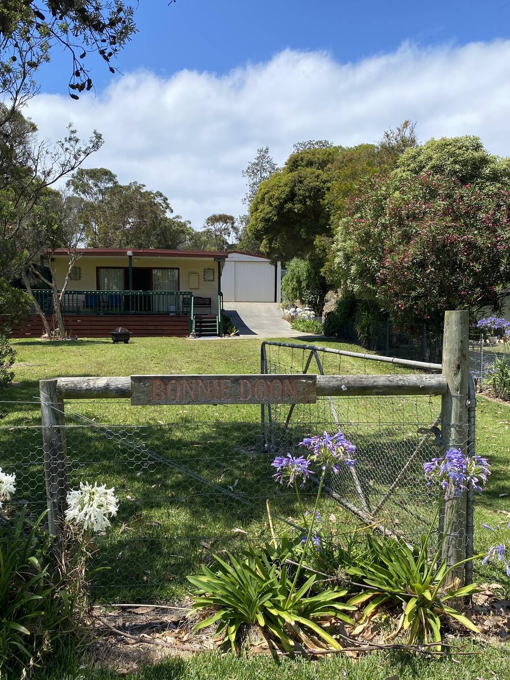97 Fifth Avenue, PARADISE BEACH, VIC 3851