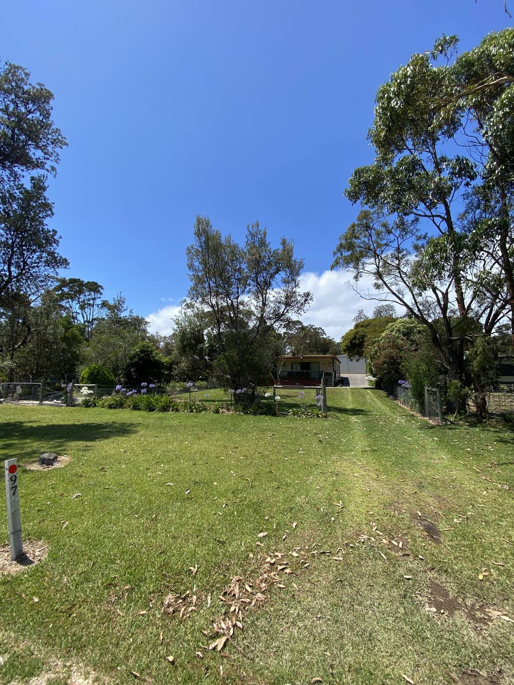 97 Fifth Avenue, PARADISE BEACH, VIC 3851